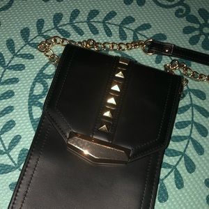 Cute phone holder purse.!🖤🤍